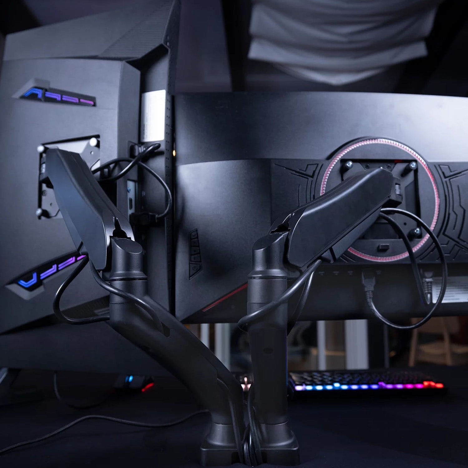 Alzare - Dual Gas Spring Monitor Arm