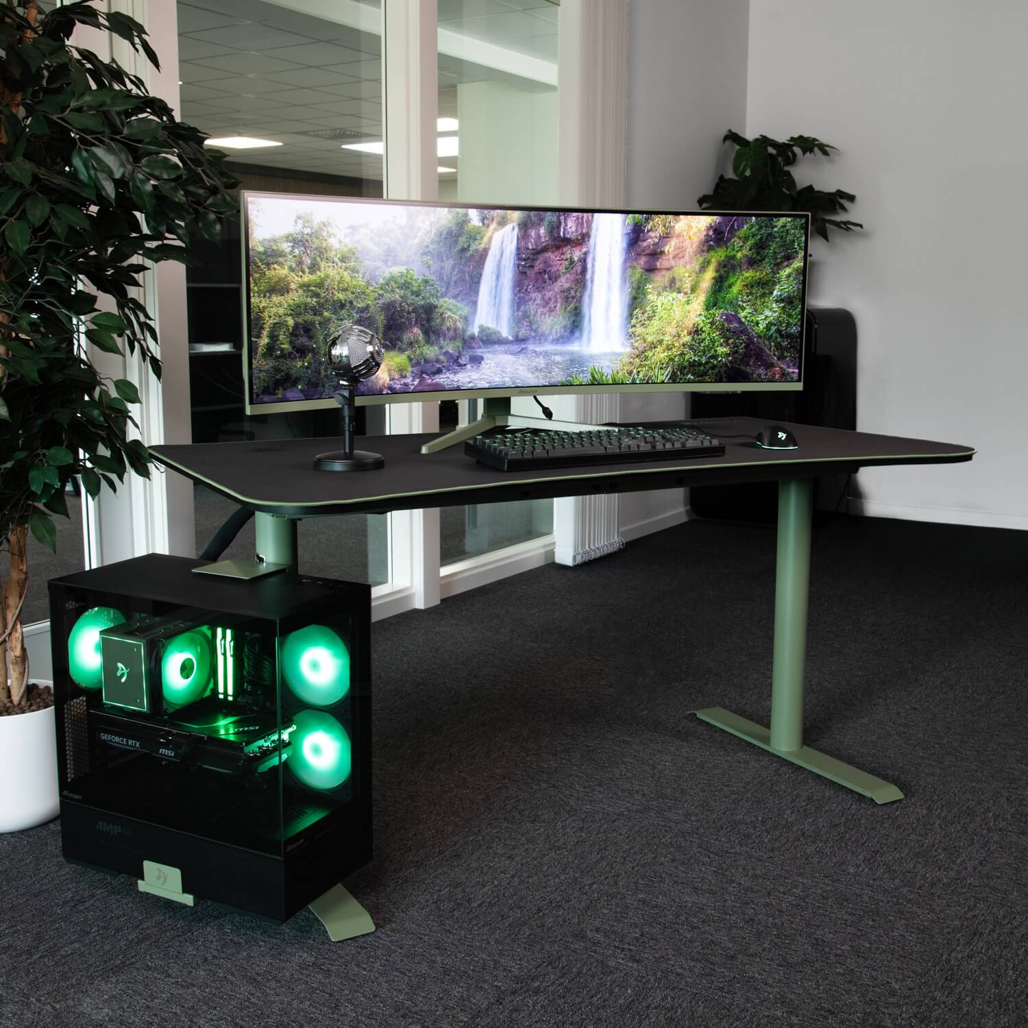 Arena Gaming Desk - Medium