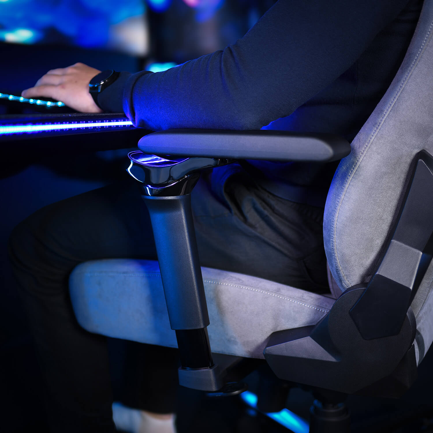 Infinity Armrests